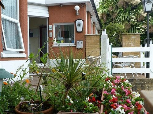 Oaklands House - Adults Only Hotel Brading Ngoại thất bức ảnh