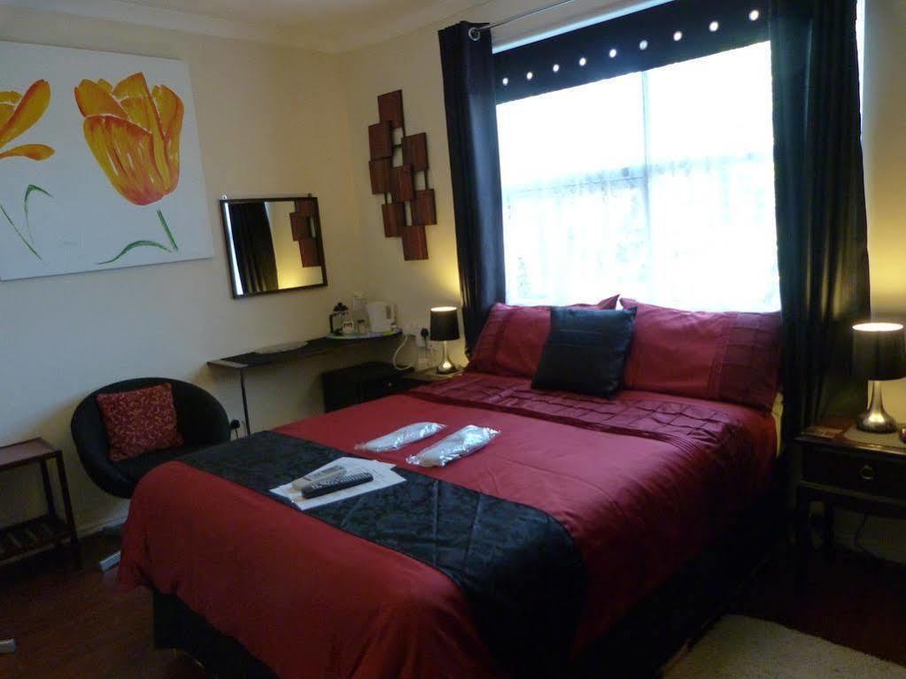Oaklands House - Adults Only Hotel Brading Ngoại thất bức ảnh