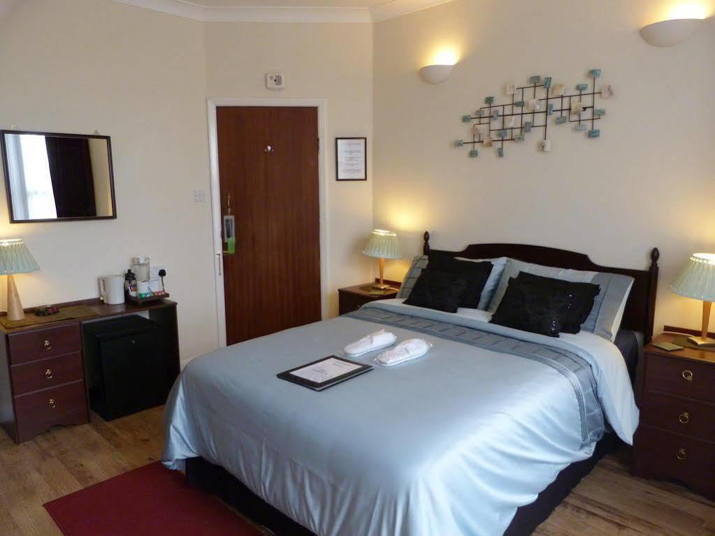 Oaklands House - Adults Only Hotel Brading Ngoại thất bức ảnh